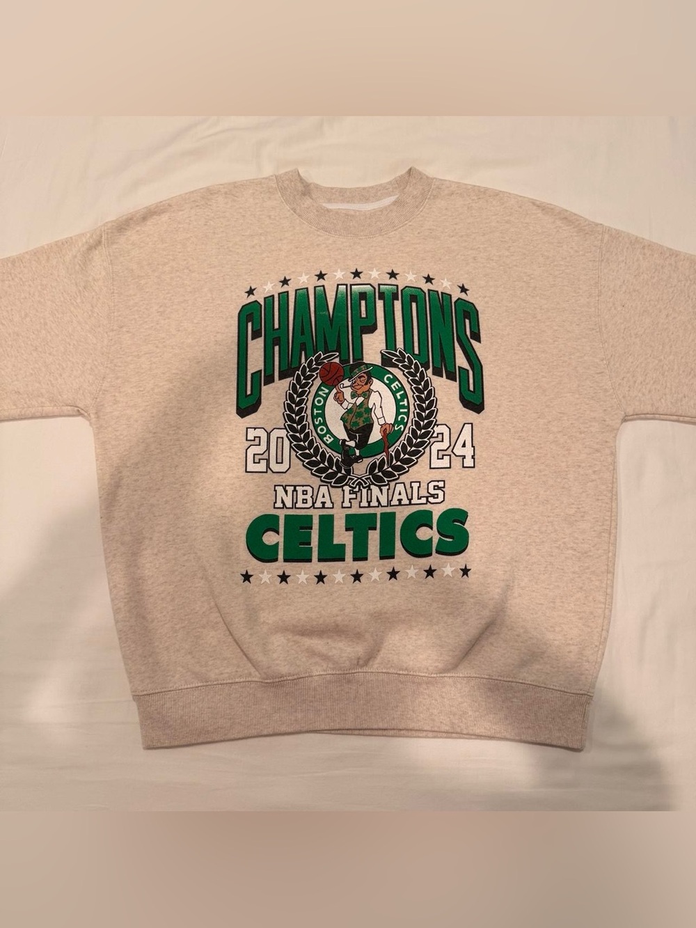 Boston Celtics 2004 NBA Finals crewneck sweatshirt